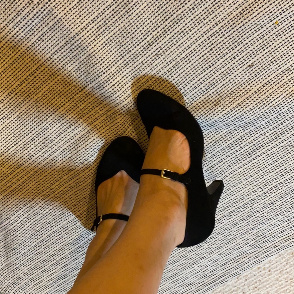 Naturalizer Black Heels